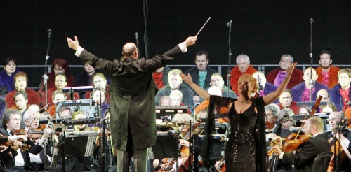 Orchestra and Itay Talgam